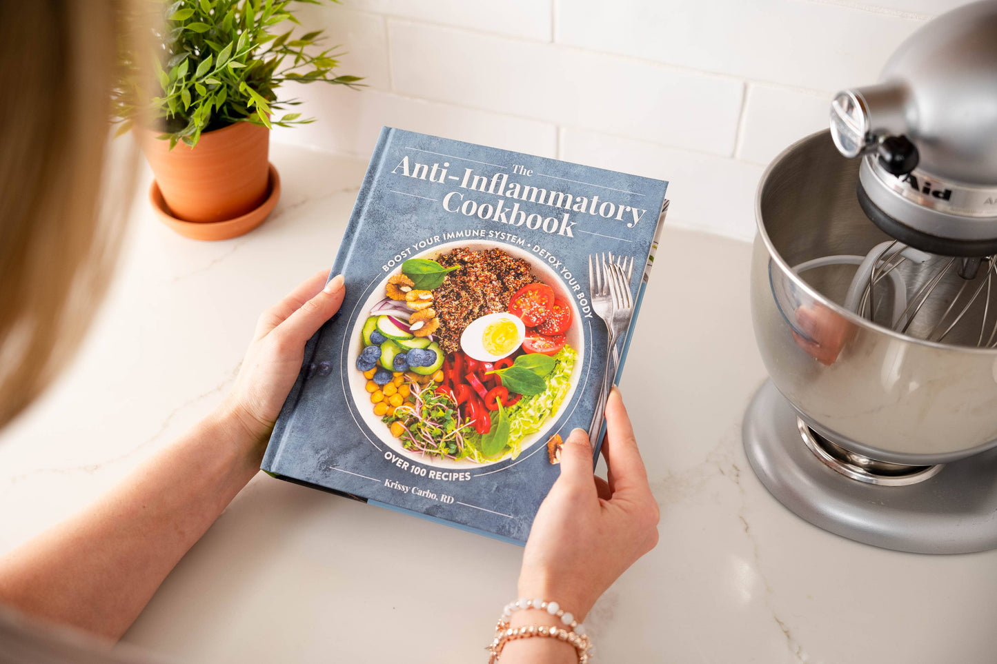 The Anti-Inflammatory Cookbook (Krissy Carbo(